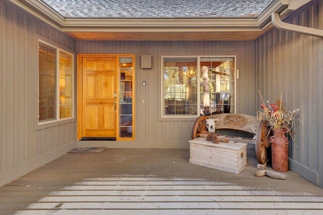 Photo - 9 Wallowa Ln