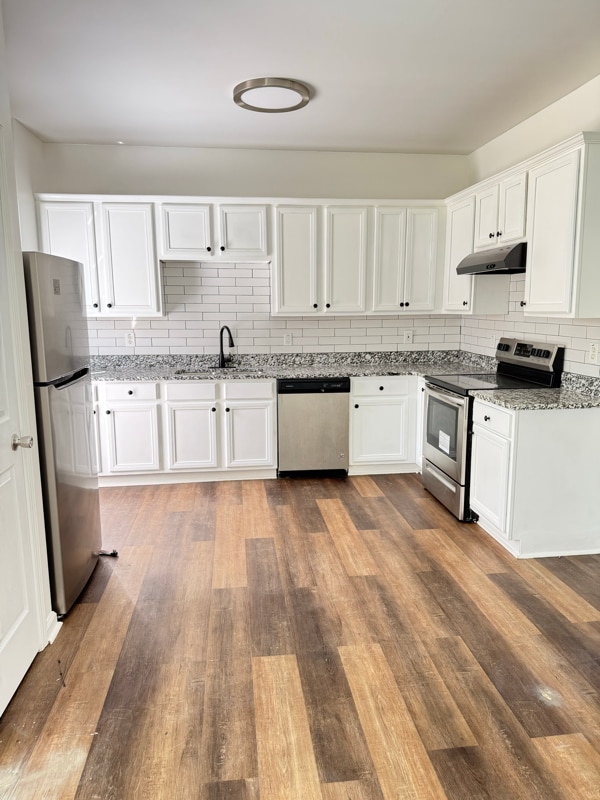 Photo - 1753 Fielding Way