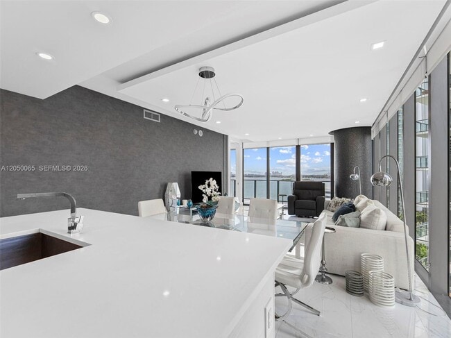 Photo - 650 NE 32nd St Unit 1201
