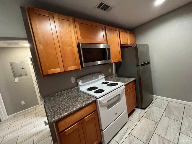 Photo - 1200 Paulding Ave