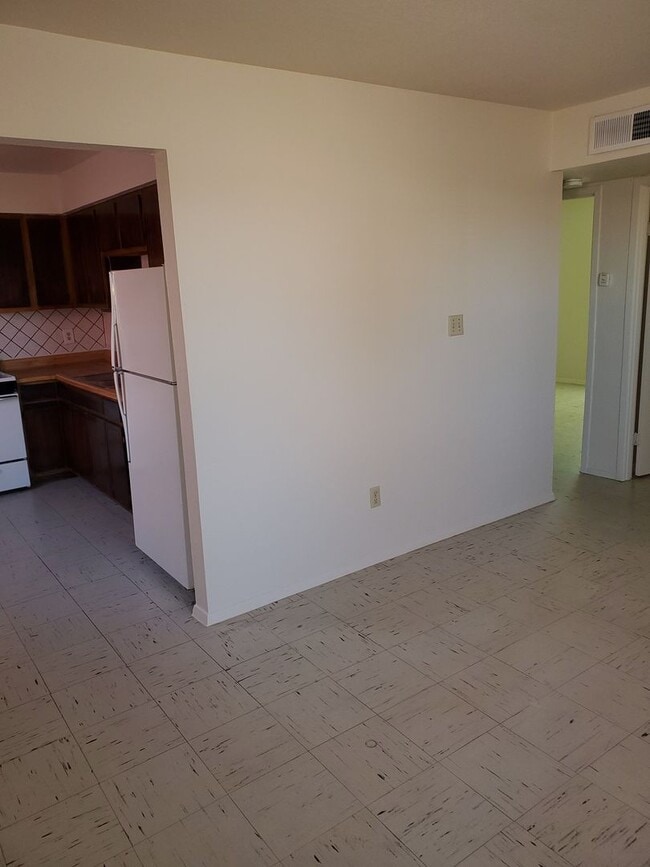 1102 Van Patten Ave Unidad #4