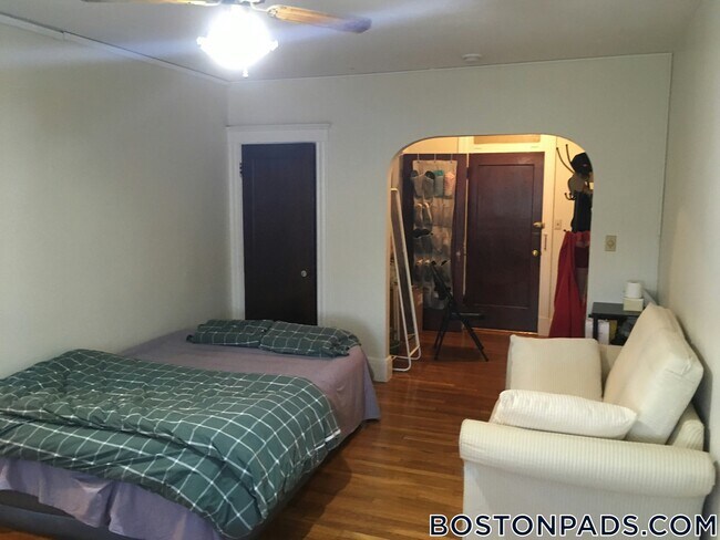 Photo - 349 Pleasant St Unit C-18