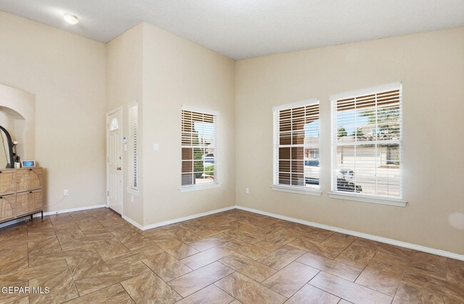 Photo - 14244 Smokey Point Dr