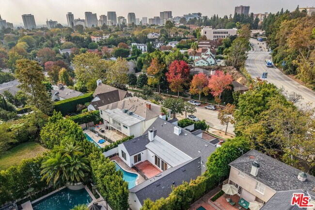 Photo - 500 Warner Ave