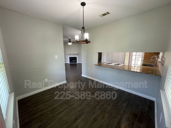 Photo - 1531 Lila St