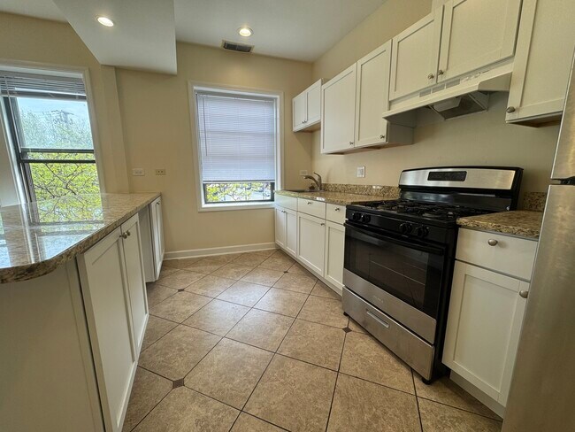 Photo - 1746 W Estes Ave Unit 208