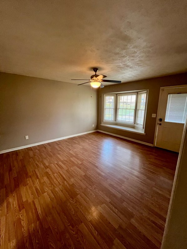 Photo - 6044 Cordova Rd