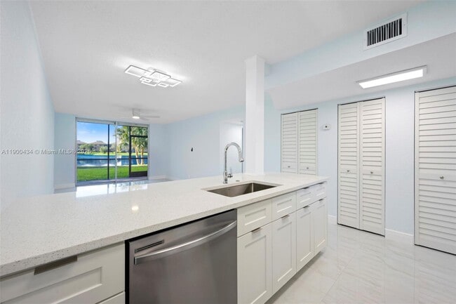 Photo - 7900 NW 50th St Unit 104