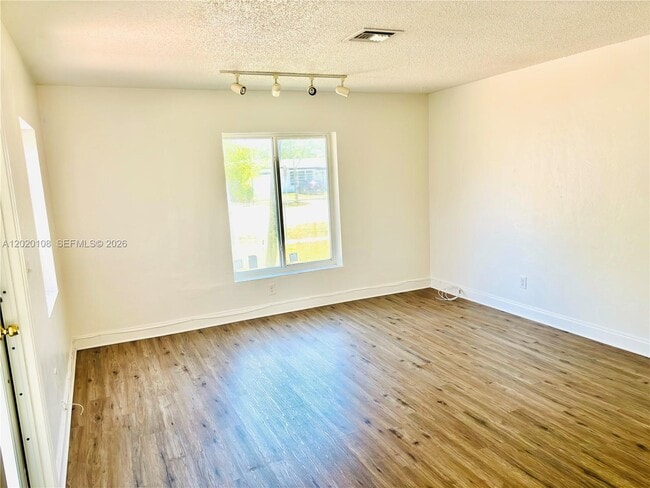 Photo - 9820 Caribbean Blvd