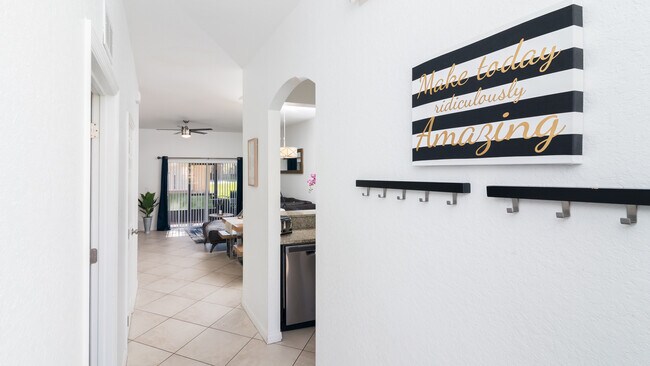 Photo - 106 Miramar Ave