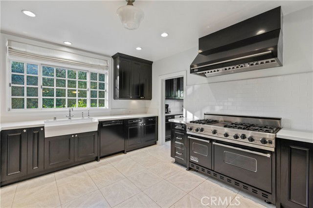 Photo - 1637 Don Carlos Ave