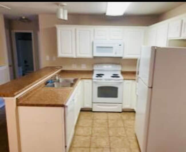 Photo - 1114 St Andrews Ln