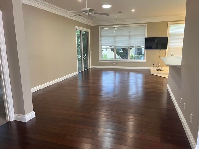 Photo - 628 Venetto Ct
