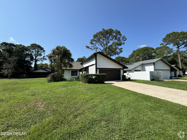 Building Photo - 100 Sea Island Cir Rental