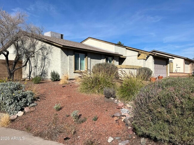 Photo - 10038 S 46th Pl