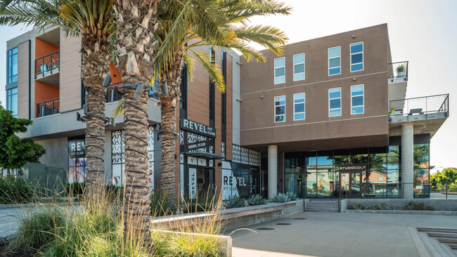 Building Photo - Mara Pacific Beach Rental