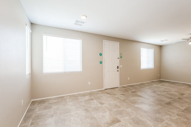 Photo - 4397 Fire Glow Ave