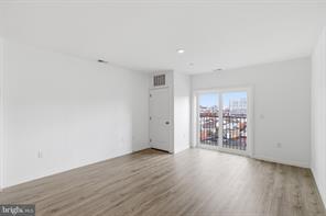 Photo - 915 N Broad St Unidad 606