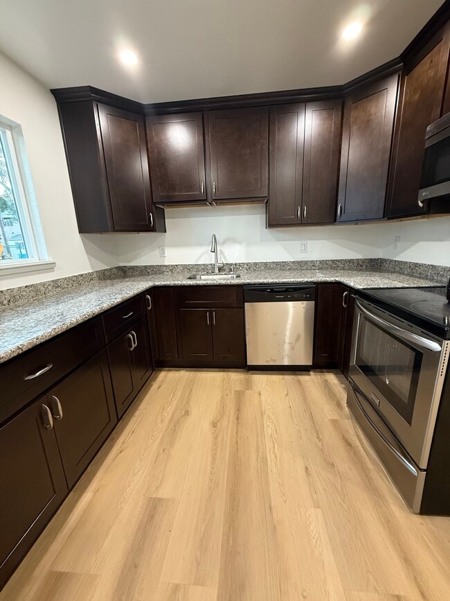 Photo - 2360 Galway Ct Unidad 3