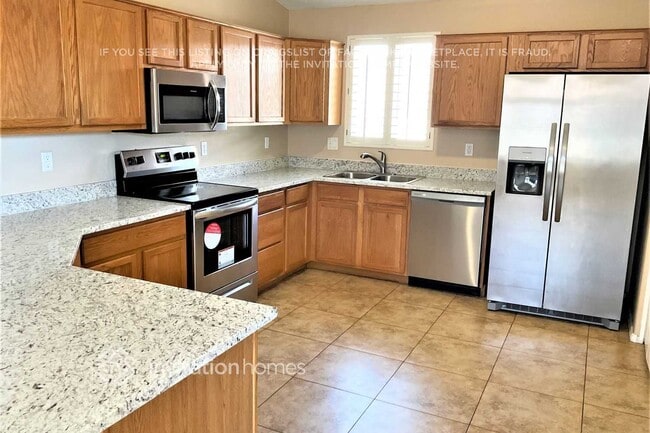 Photo - 6551 E Auburn St