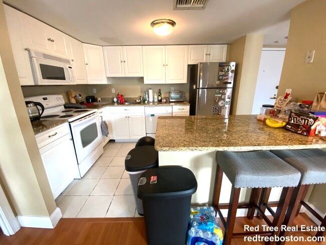 Photo - 85 Brainerd Rd Unit 416