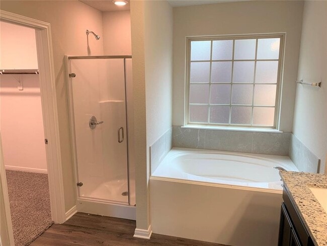 Coming Soon July 1, 2025 Move in LIKE NEW ... - Coming Soon July 1, 2025 Move in LIKE NEW ... Casa