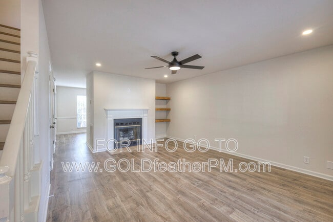 Photo - 112 Champney Ct