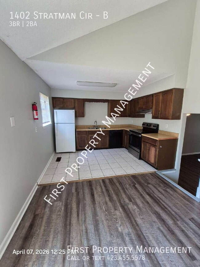 Photo - 1402 Stratman Cir Unit B
