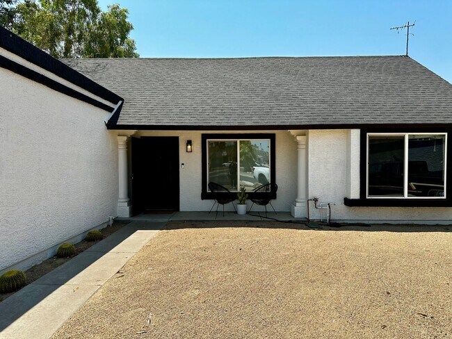 4528 W Kristal Way