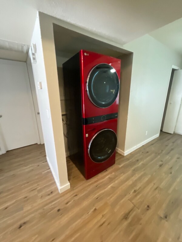 Photo - 61 N May Unit 61 N May