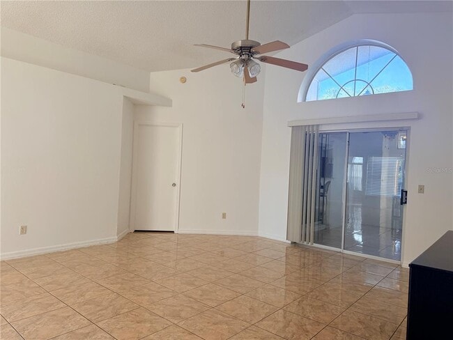 Photo - 1025 Brynlor Ln