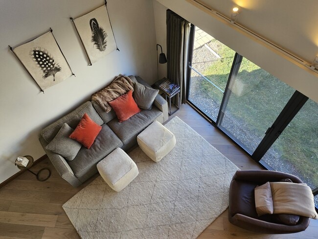 Living From Above - 477 Ala Wai Blvd Unit 80