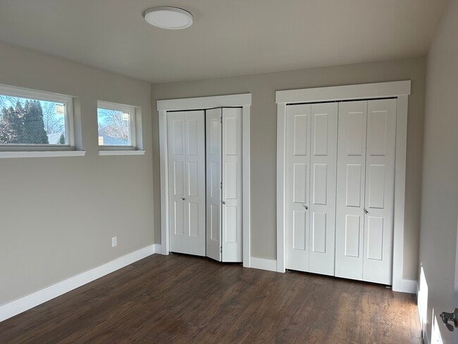 Bedroom 2 - 236 W Kent Ave Unit FLoor 1