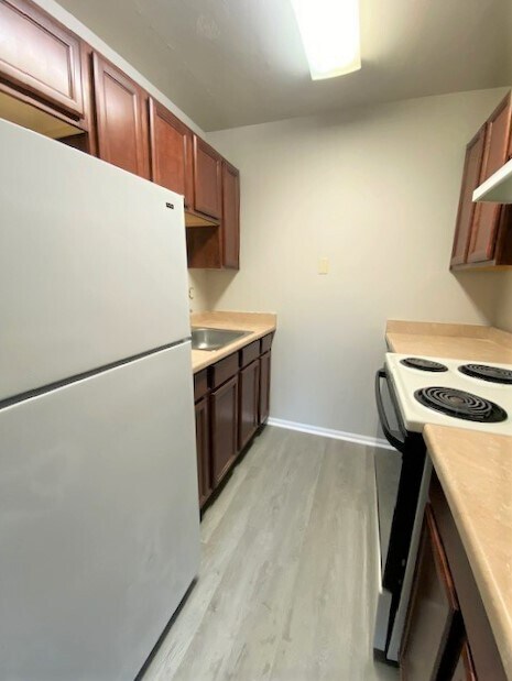 Photo - 4357 N Chestnut St