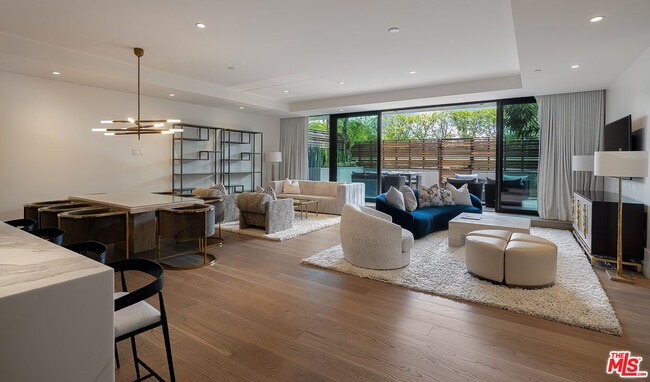 Photo - 8420 Sunset Blvd Unit 405