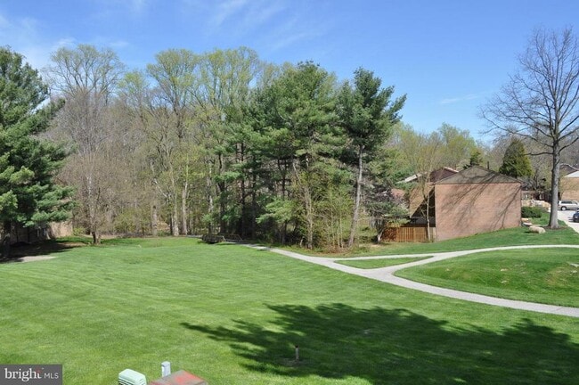 6091 Majors Ln Unit 6