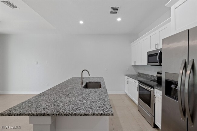 Photo - 4448 25th St SW