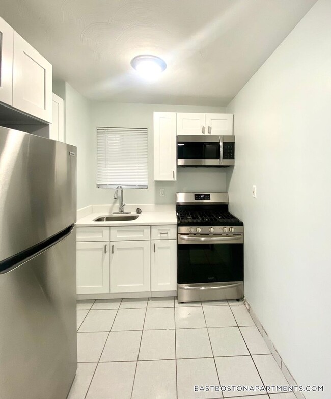 Building Photo - 8 Cheever Ct Rental