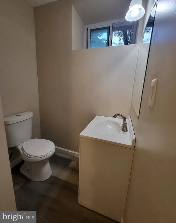 Photo - 558 Lincoln Hwy E