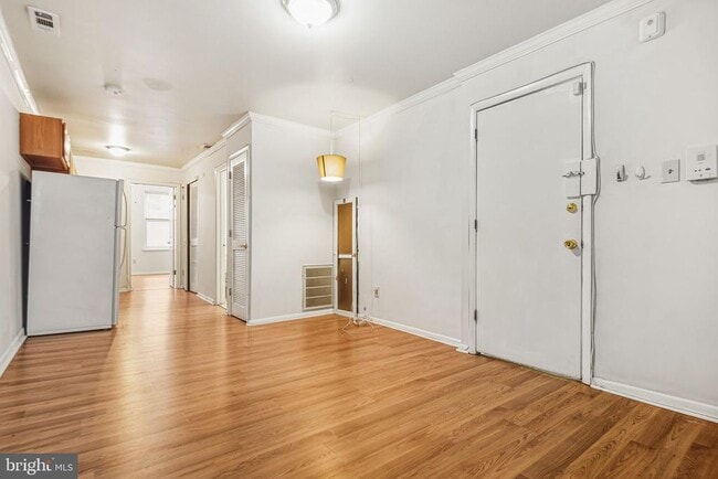 Building Photo - 788 S 2nd St