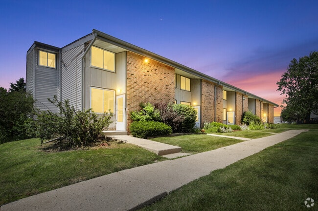 Building Photo - 1434 Big Bend Rd Unit A Rental