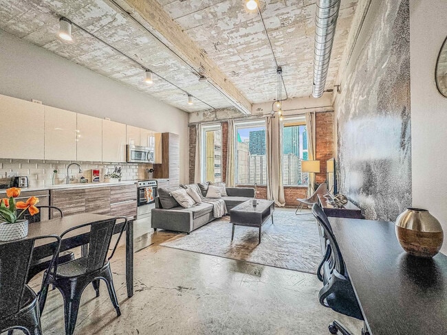 Photo - 555 Evergreen St Apartamento Unidad ID1231706P