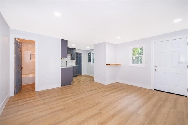 Photo - 613 Citrus St