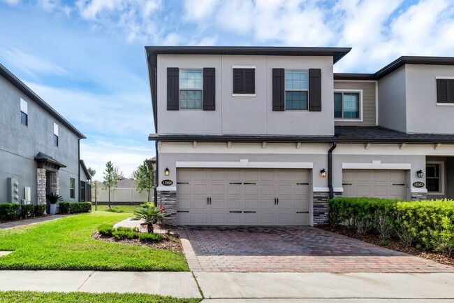 Building Photo - Spacious, Nearly New and Gated 3/2.5/2 Plu... Rental