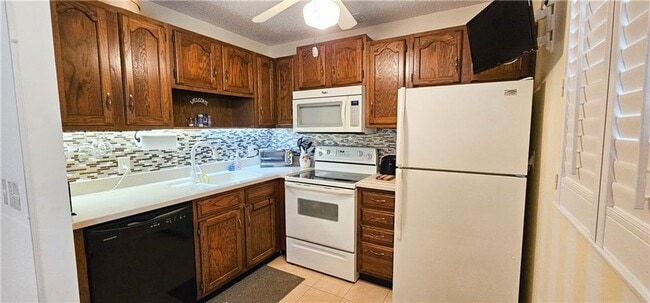 Photo - Annual Fully Furnished 2/2 Condo with Golf Views 55 + Community Unit 106