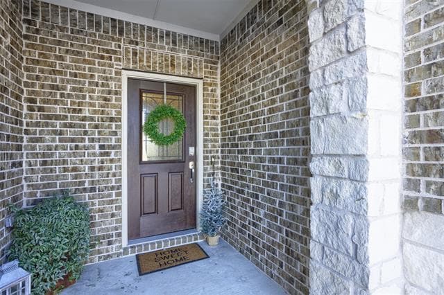 Photo - 944 Memorial Dr