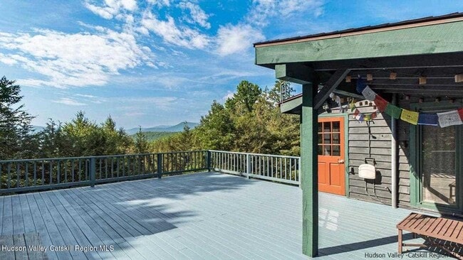 Photo - 376 Abbey Rd