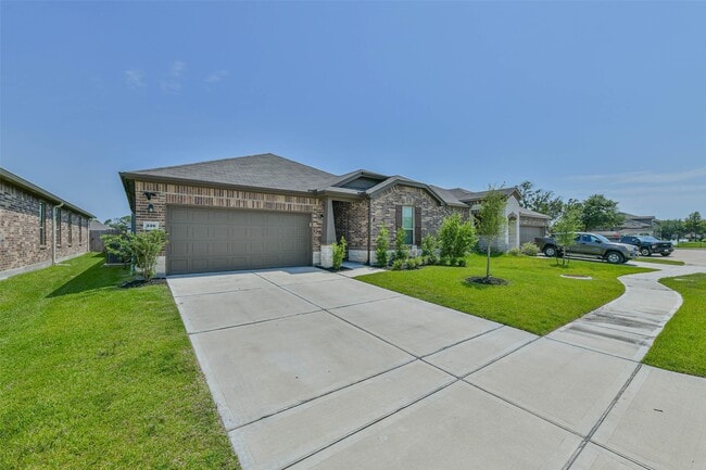 Photo - 339 Friesian Ct