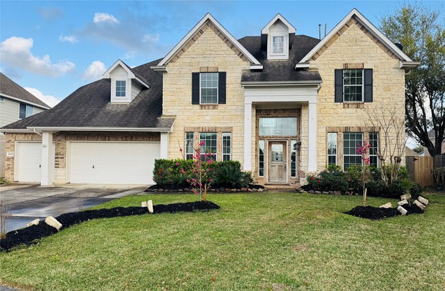 Building Photo - 10002 Nathans Cove