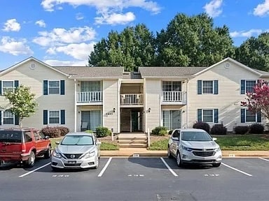 Building Photo - 5643 Hornaday Rd Unit E